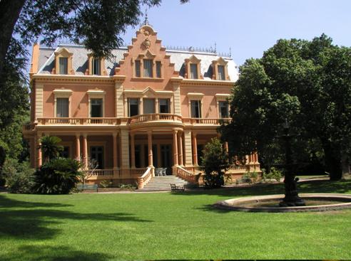 San Isidro y UNESCO sellaron un acuerdo para abrir el patrimonio histórico de Villa Ocampo a la comunidad