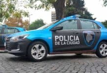 Catorce detenidos y secuestro de armas y drogas tras 13 allanamientos en cinco barrios porteños