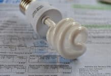 Agosto llega con subas de luz, gas, transporte, prepagas y más escobar-subsidios-luz-y-gas-formulario