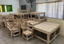 Privados de libertad en una cárcel de Campana elaboraron mobiliario para una entidad religiosa spb-carcel-campana-mobiliario-iglesia