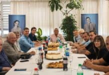 Cámaras y sindicatos textiles y del calzado contra “la aniquilación de la industria nacional y la destrucción del empleo y el poder adquisitivo salarial” gremiales-camaras-y-sindicatos-textiles-y-del-calzado