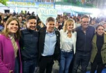 Kicillof cerró la campaña en Benavídez con un fuerte respaldo a Sebastián Rovira