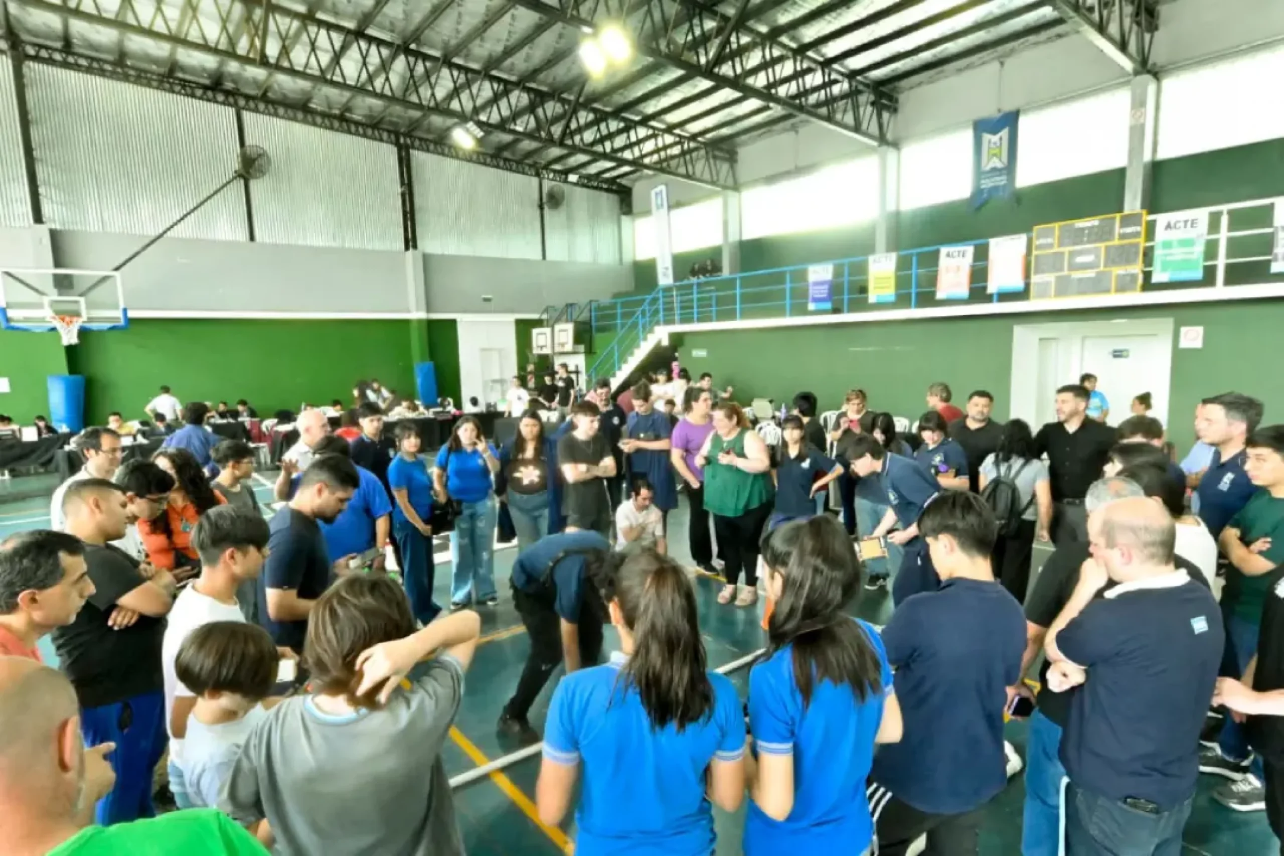 malvinas-encuentro-robotica