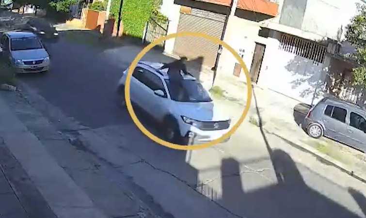 seguridad-vial-conductora-joven-capot-hurlingham