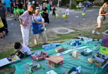 El Jardín Maternal y de Infantes "El Portal de Belén" celebró una feria barrial en compañía de autoridades del Municipio de Tigre