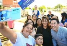 Nardini inauguró una obra de pavimentación en Grand Bourg