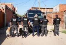 Maquinista Savio: 950 dosis de cocaína secuestradas y dos detenidos gracias a una denuncia anónima recibida en el 0800 municipal