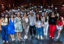 Mariel Fernández entregó diplomas a egresadas y egresados de la UNA sede Moreno