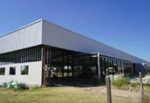 Menéndez supervisó la construcción del nuevo hospital de Mariano Acosta