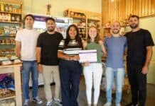 Mieri entregó certificados de habilitación a comercios